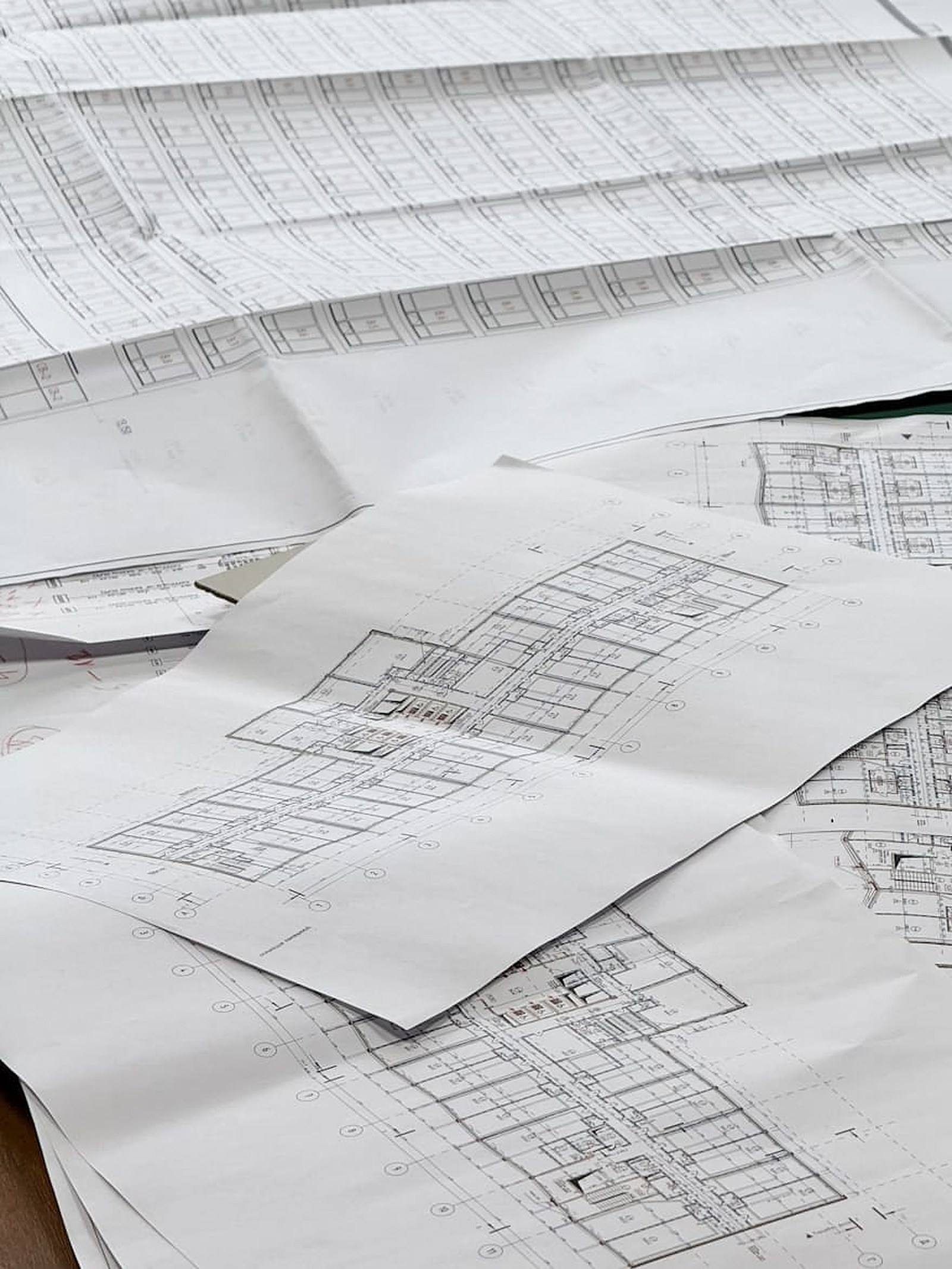 Patent document with technical drawings prepared for multilingual translation