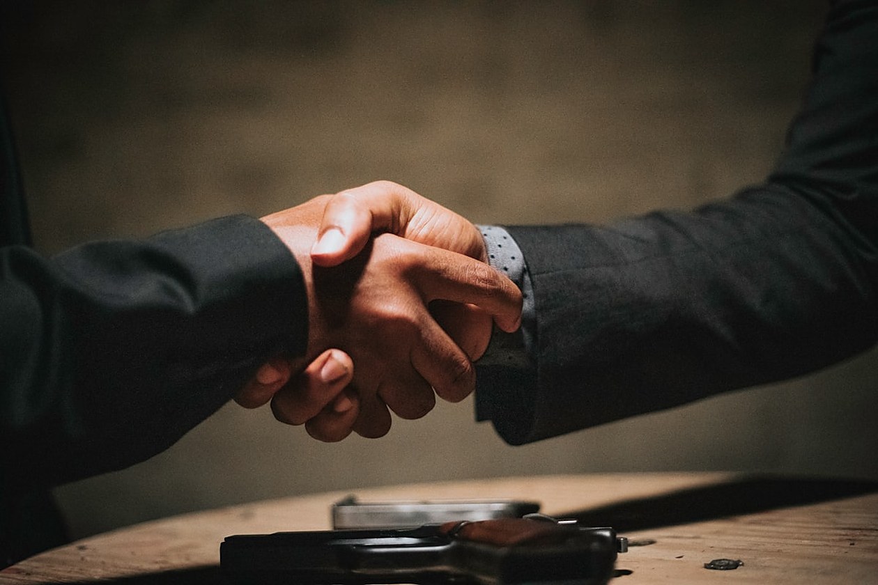 Agency partnership agreement between marketing and translation teams